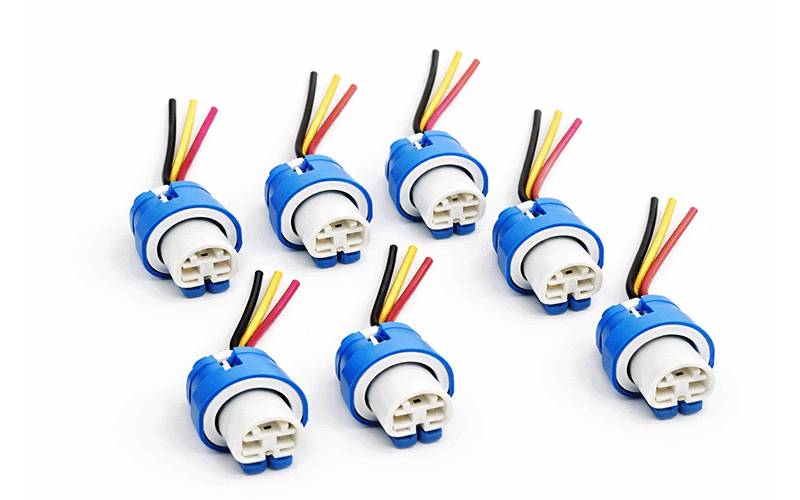 CABLES CON CONECTOR