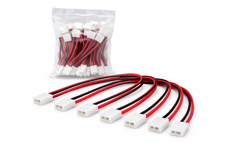 CABLES CON CONECTOR